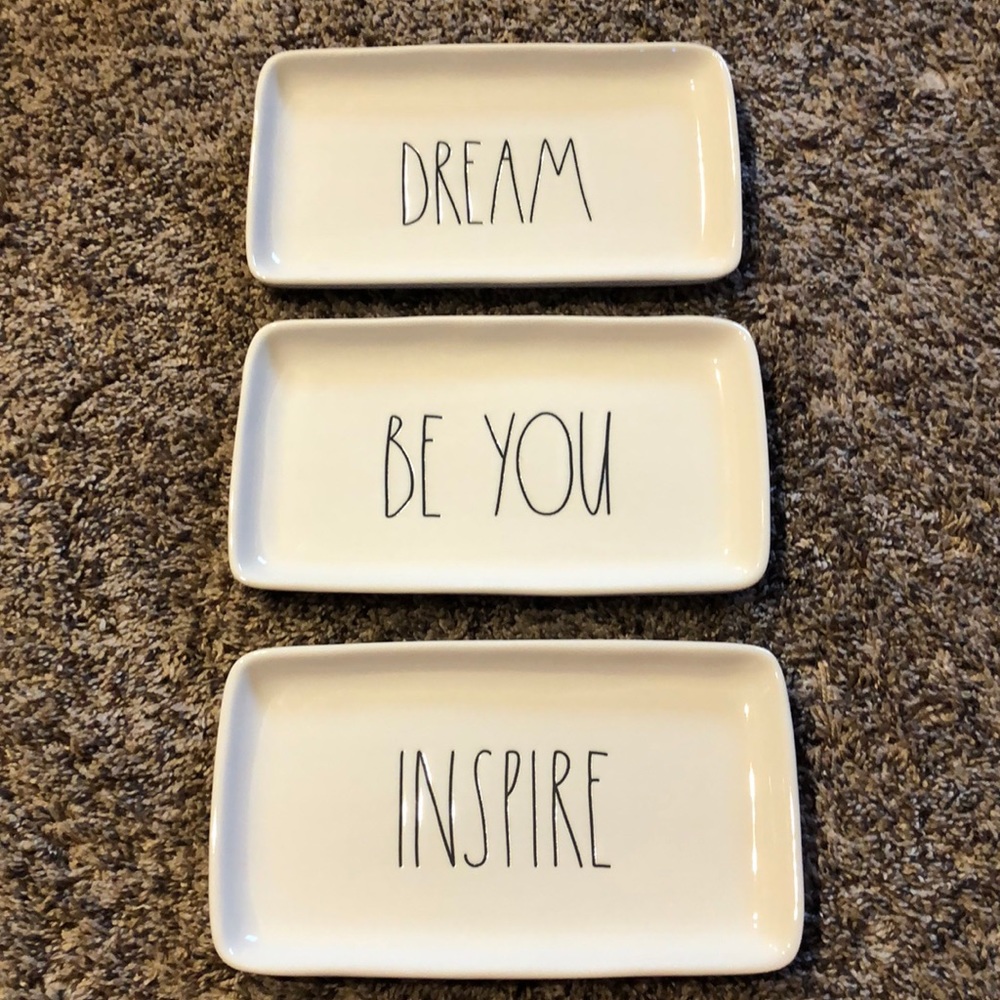 Rae Dunn Plate Set of 3